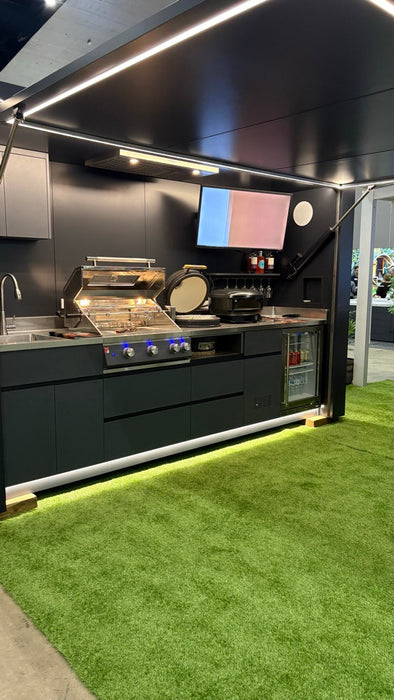 Premium outdoor kitchen display at the Melbourne Home Show