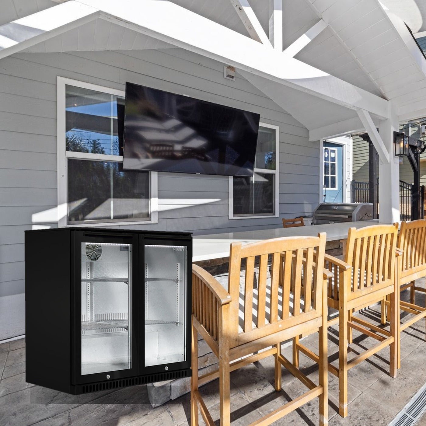 Husky 190L double door alfresco drinks chiller on an outdoor patio