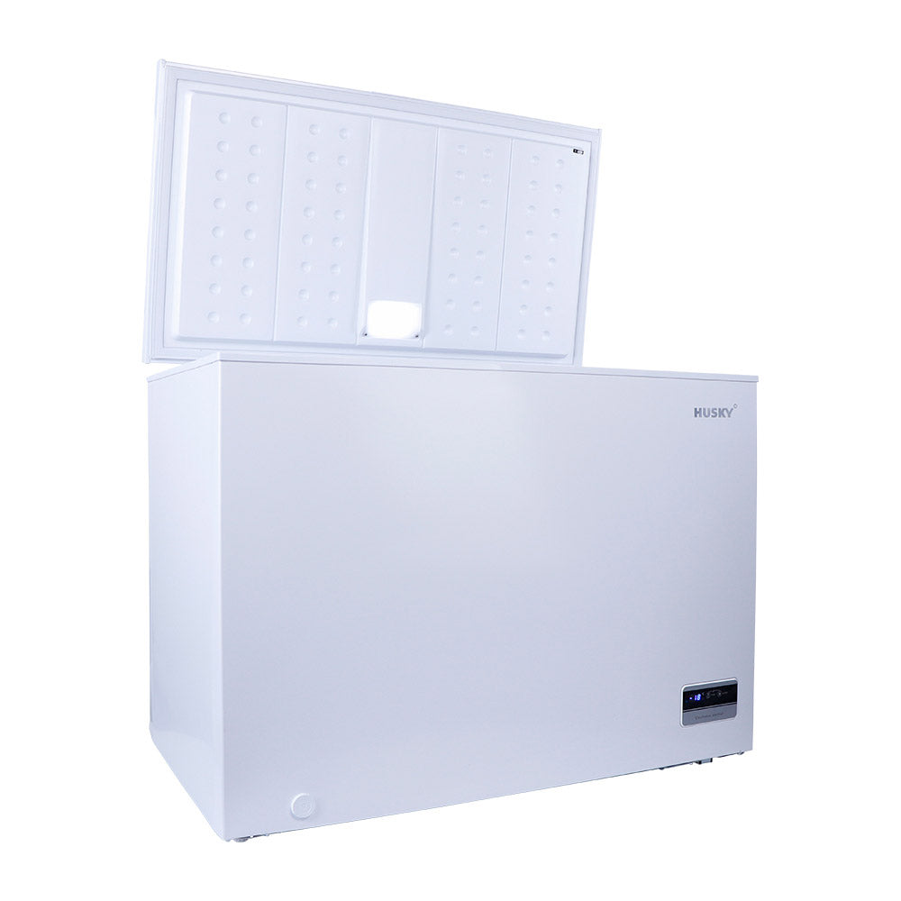 Husky 295L chest fridge freezer, lid open