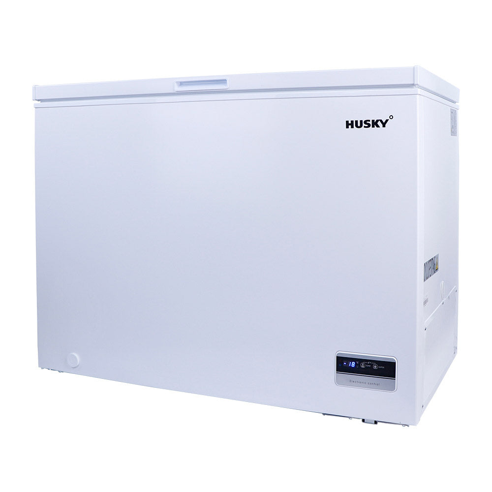 Husky 295L chest fridge freezer, front right