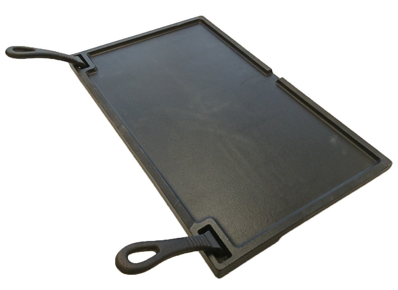 Buschbeck cast iron grill set, flat cast iron plate with its hanging handle