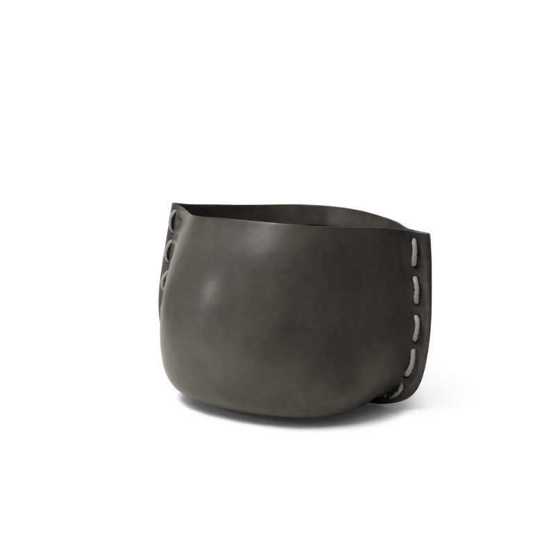 Stitch 25 round concrete planter in natural finish with grey stitched decorative detail
