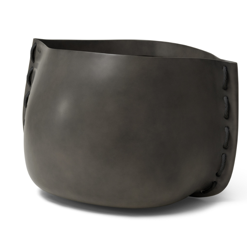 Blinde Stitch 125 brown concrete planter with black stitched accent detail