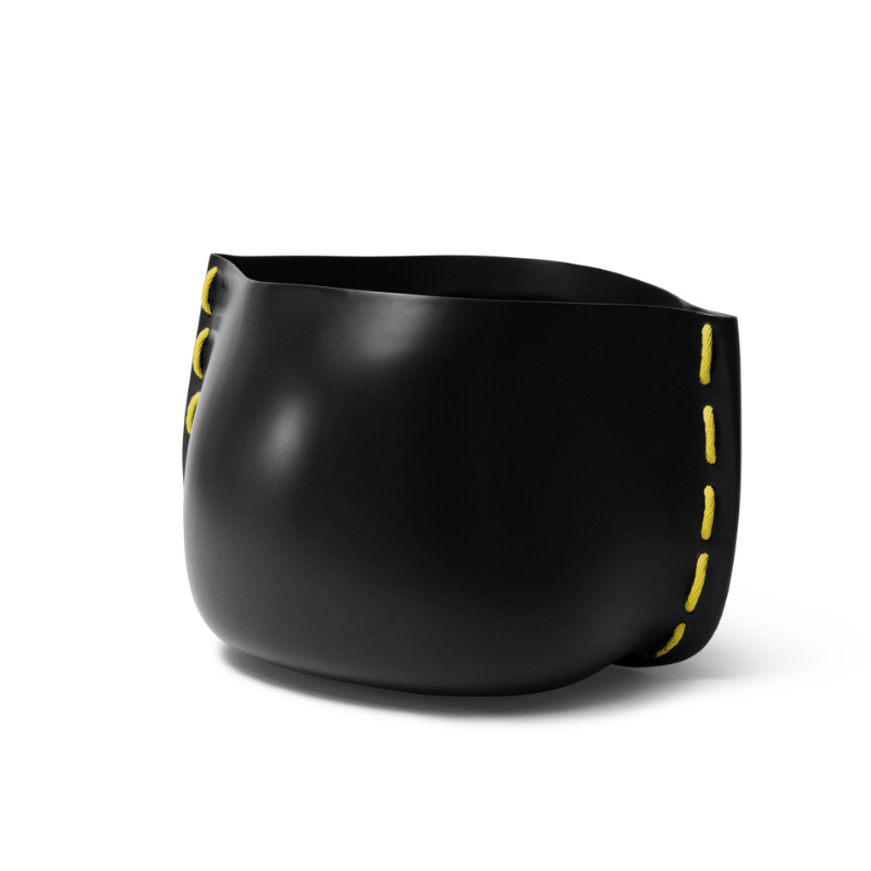 Blinde Stitch 50 concrete planter in graphite colour with yellow stitched rope detailing