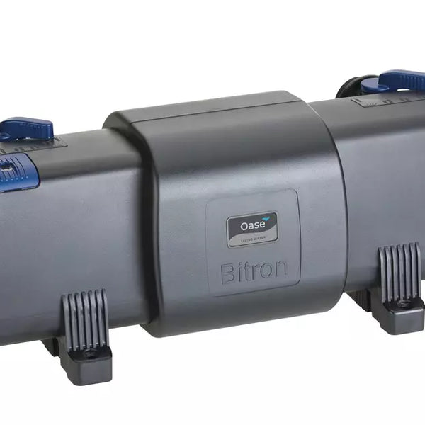 Oase Bitron C UV clarifier with its self-cleaning lamp housing