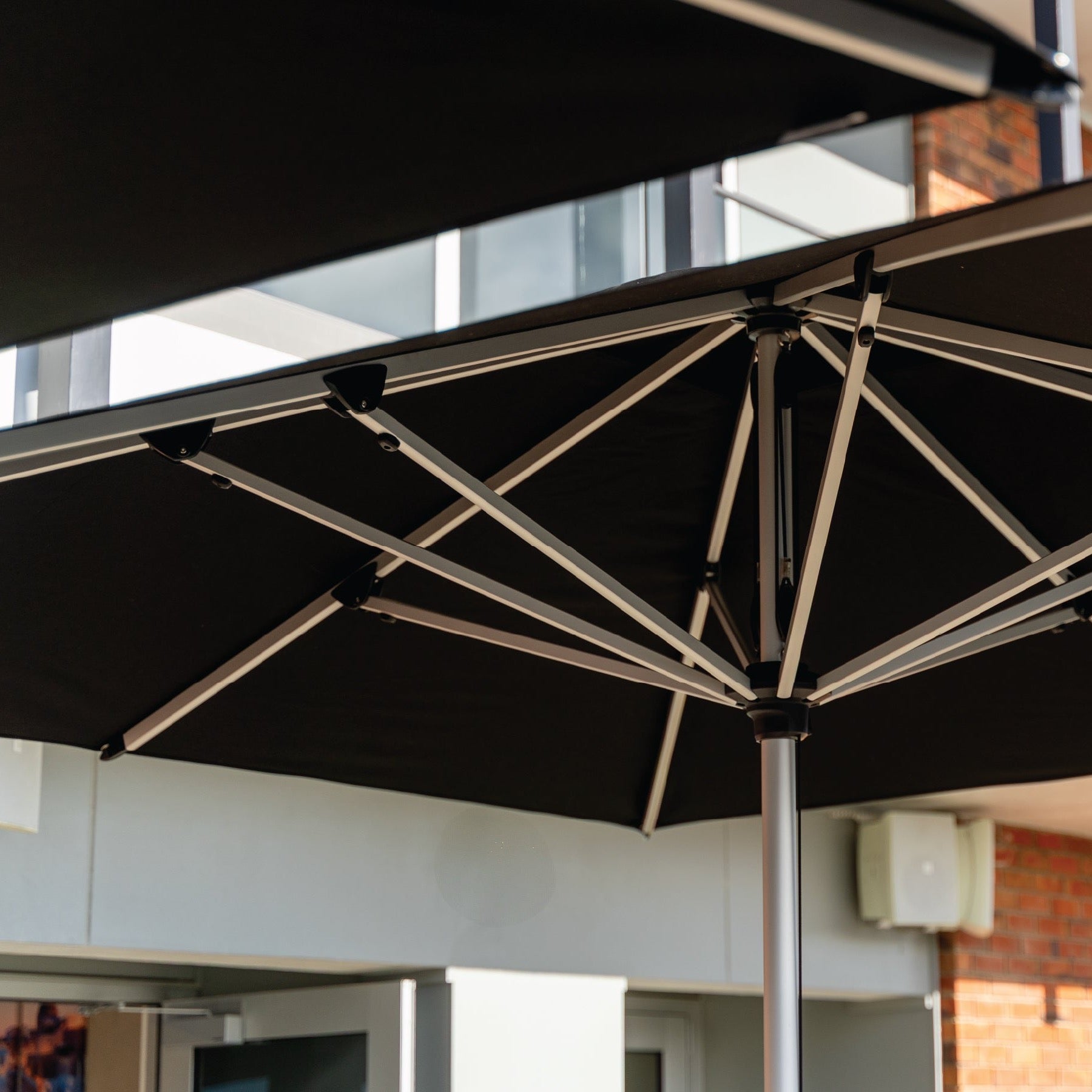 Underside detail of the Shadowspec Oasis canopy frame and centre pole